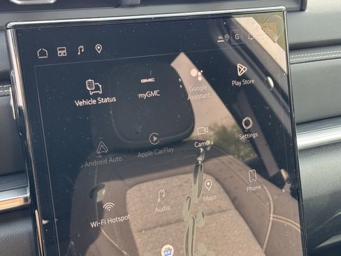 New 2026 GMC Terrain Elevation w/ Technology Package II FWD image 12