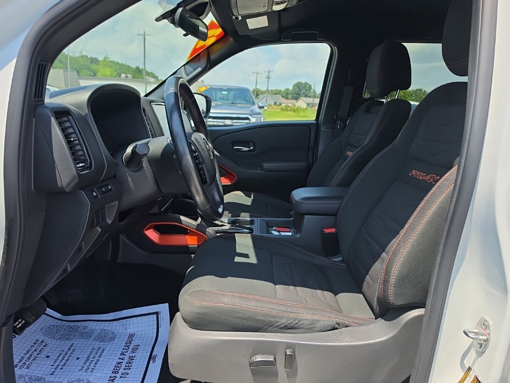Used 2023 Nissan Frontier PRO-4X w/ Tow Package AWD/4WD image 18