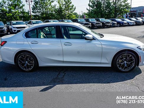 Used 2025 BMW 330i Sedan RWD image 8