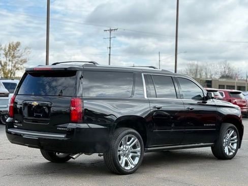 Used 2019 Chevrolet Suburban Premier w/ Premier Plus Edition AWD/4WD image 41