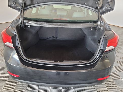 Used 2016 Hyundai Elantra Limited FWD image 29