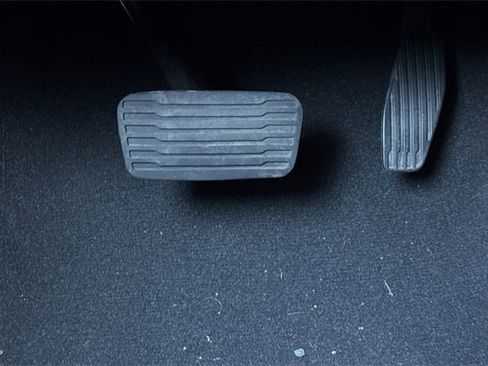 Used 2024 Chevrolet Tahoe LT image 42