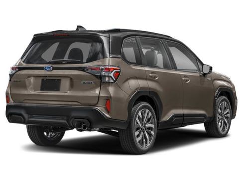 Used 2025 Subaru Forester Touring AWD/4WD image 2