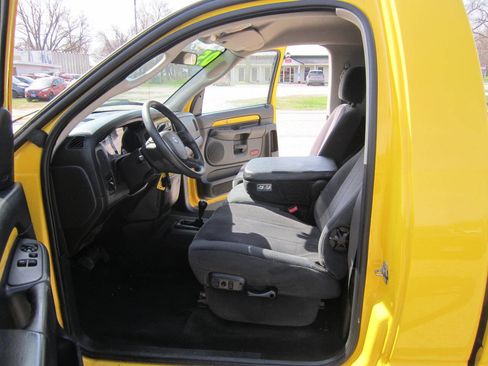 Used 2005 Dodge Ram 1500 Truck SLT w/ Rumblebee Group image 7