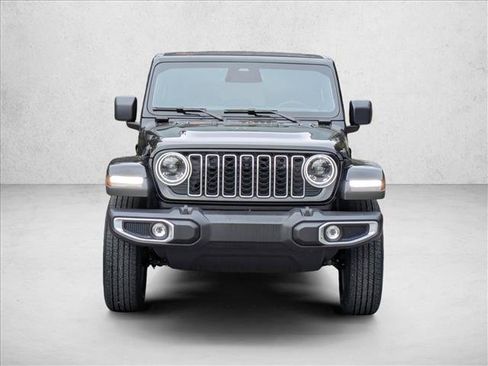 New 2026 Jeep Wrangler Unlimited Sahara AWD/4WD image 6