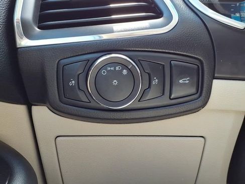 Certified 2018 Ford Edge Titanium w/ Equipment Group 301A FWD image 15