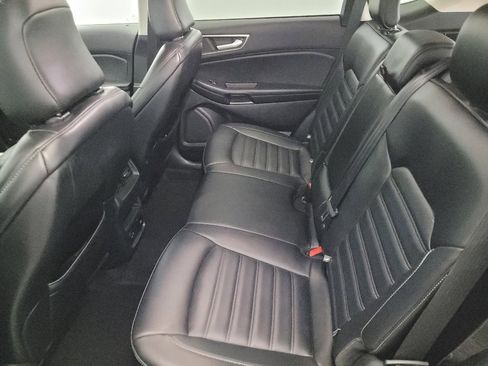 Used 2022 Ford Edge SEL w/ Convenience Package image 18