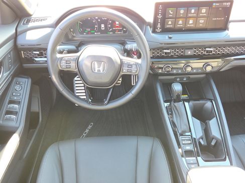 Certified 2025 Honda Accord Sport image 18