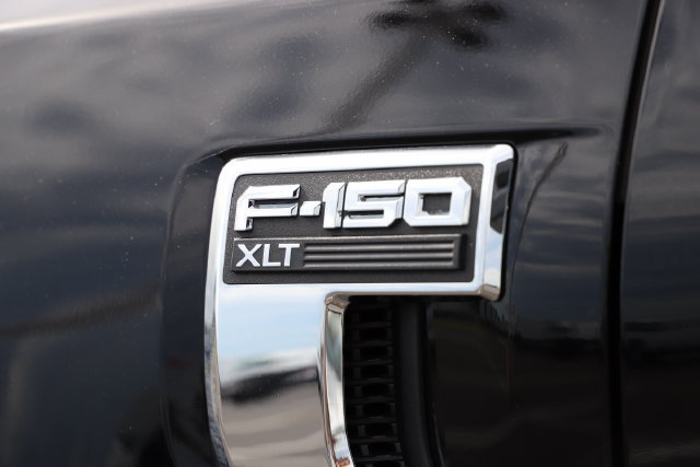 Used 2025 Ford F150 XLT w/ Equipment Group 301A Standard AWD/4WD image 3
