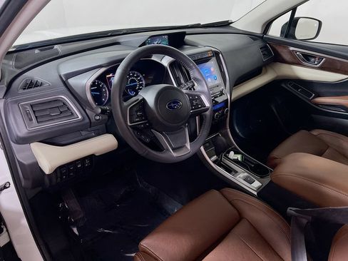 Used 2022 Subaru Ascent Touring AWD/4WD image 9