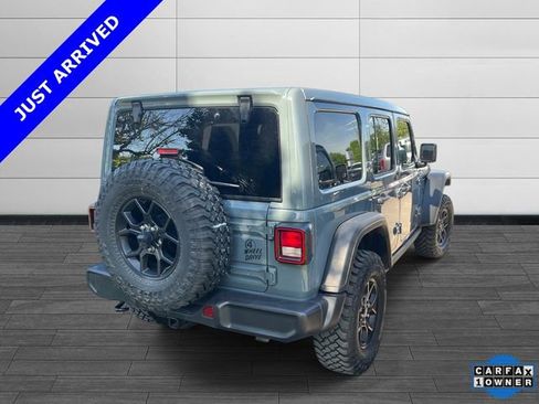 Used 2025 Jeep Wrangler Unlimited Sport AWD/4WD image 3