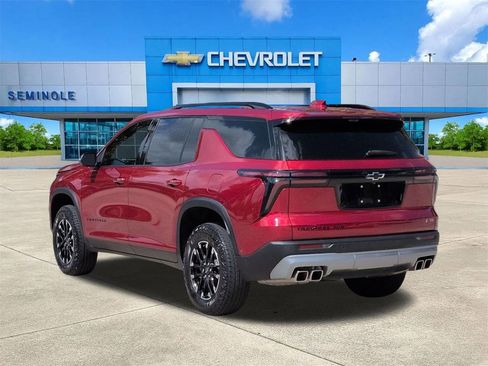 Certified 2024 Chevrolet Traverse Z71 w/ Enhanced Driving Package image 3