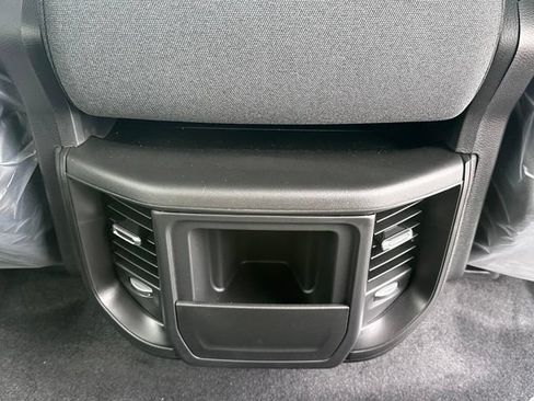 New 2026 RAM 1500 Express AWD/4WD image 30