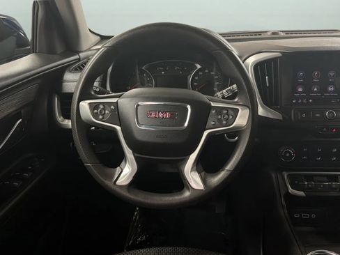 Used 2023 GMC Terrain SLE w/ LPO, Floor Liner Package AWD/4WD image 10