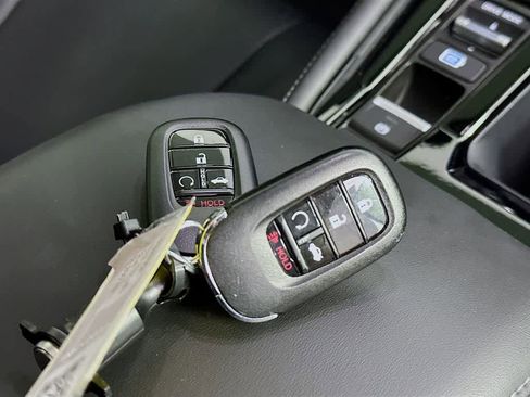 Used 2024 Honda Accord Touring image 21