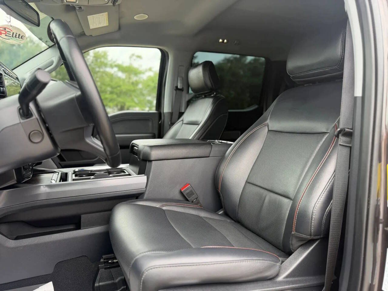 Used 2024 Ford F250 Lariat w/ Lariat Ultimate Package AWD/4WD image 12