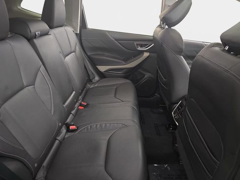 Used 2024 Subaru Forester Limited AWD/4WD image 13