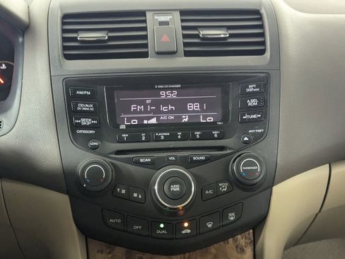 Used 2005 Honda Accord EX-L image 18