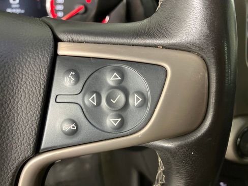 Used 2015 GMC Yukon XL Denali w/ Premium Package image 19