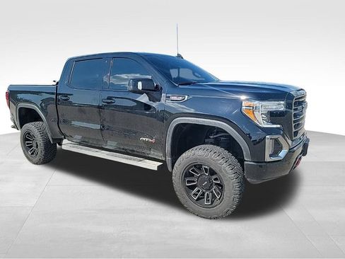 Used 2022 GMC Sierra 1500 AT4 w/ AT4 Premium Package AWD/4WD image 4