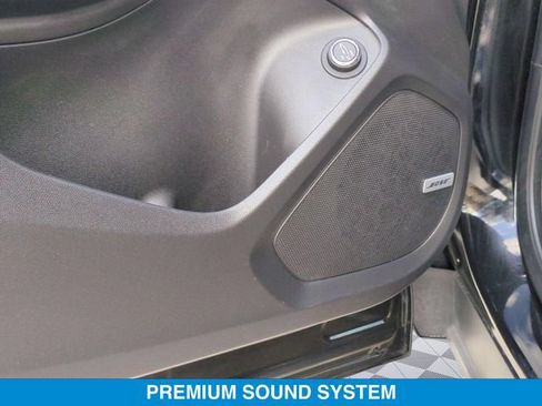 Used 2023 Chevrolet TrailBlazer RS w/ Sun and Liftgate Package AWD/4WD image 14
