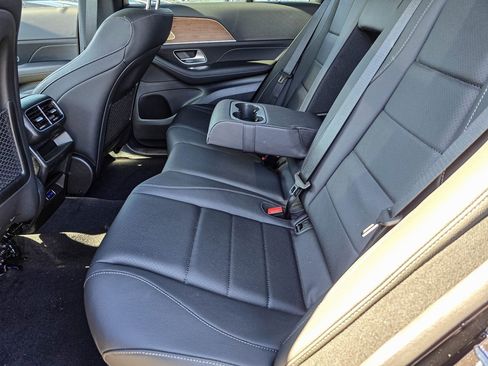 New 2025 Mercedes-Benz GLE 450 4MATIC image 31