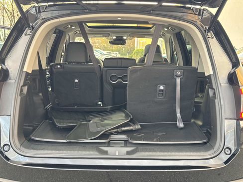 Used 2024 Honda Pilot Elite image 15