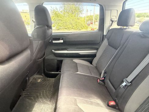 Used 2016 Toyota Tundra SR5 w/ TRD Off Road Package image 10