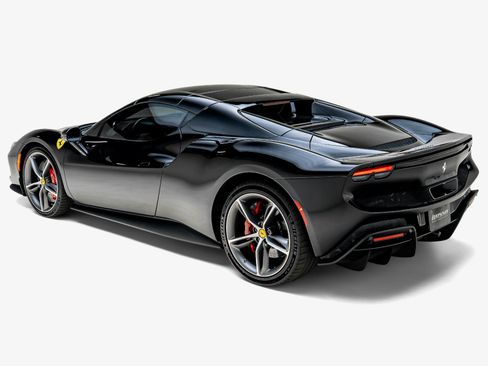 Used 2024 Ferrari 296 GTS RWD image 14