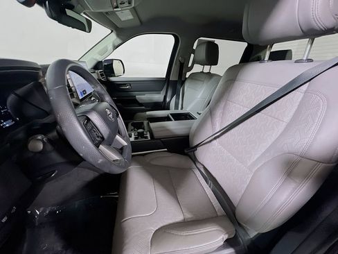 Used 2024 Toyota Tundra Limited w/ Power Package image 19