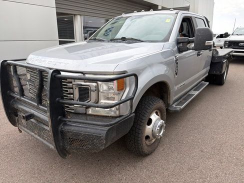 Used 2022 Ford F350 XL w/ STX Appearance Package AWD/4WD image 2