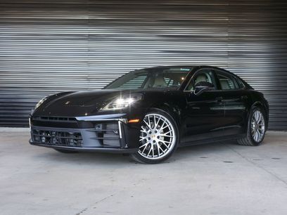 New 2026 Porsche Panamera 4