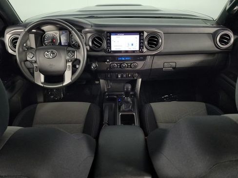 Used 2021 Toyota Tacoma TRD Sport RWD image 25