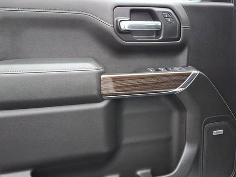 Used 2019 Chevrolet Silverado 1500 LT Trail Boss image 14