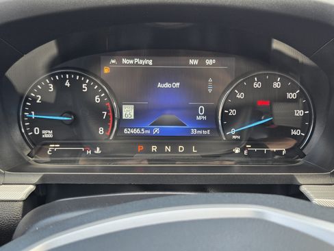 Used 2021 Ford Explorer XLT w/ Equipment Group 202A RWD image 11
