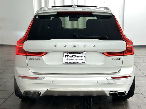 Used 2018 Volvo XC60 T6 Inscription w/ Luxury Seat Package image 4