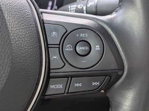 Used 2024 Toyota Corolla XLE FWD image 22