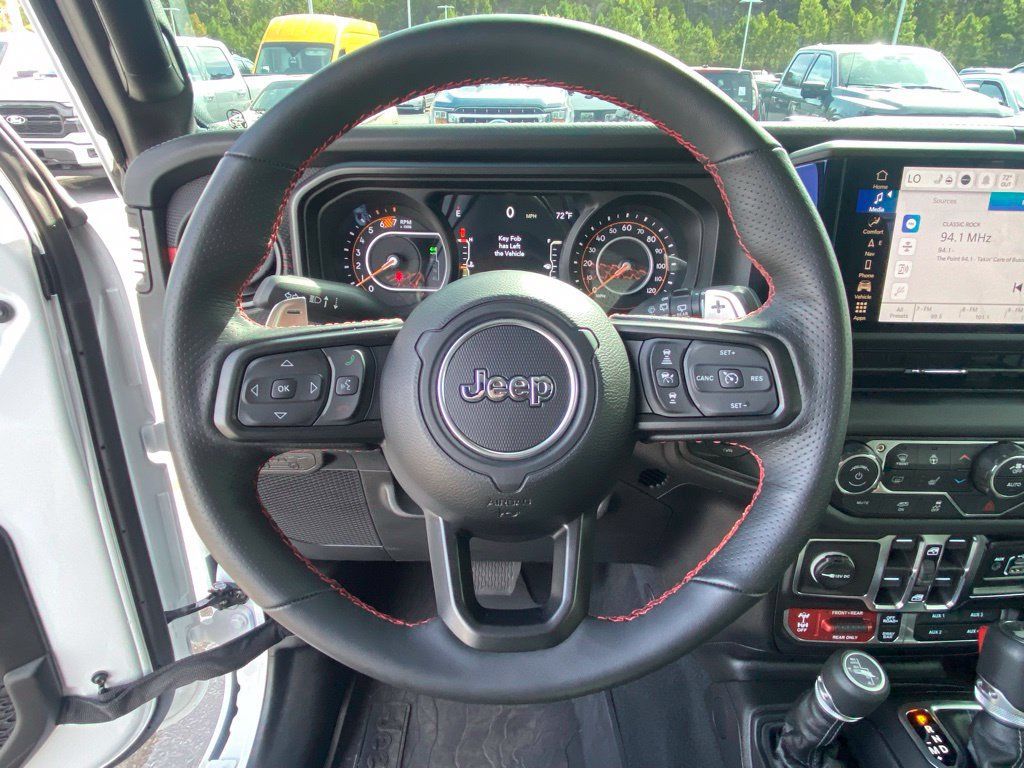 Used 2026 Jeep Wrangler Unlimited Rubicon 392 w/ Quick Order Package 27X Moab AWD/4WD image 13