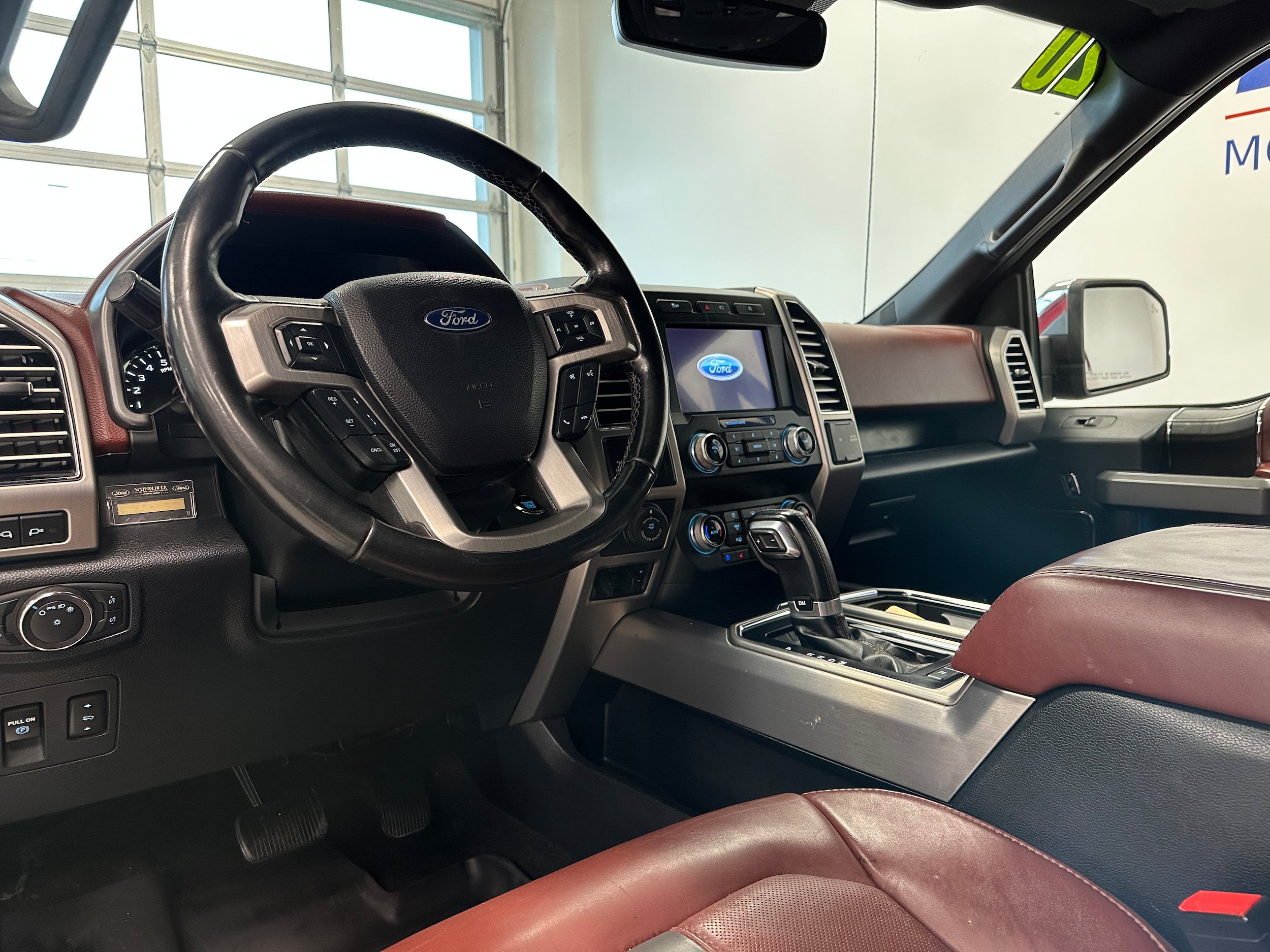 Used 2020 Ford F150 Platinum w/ Equipment Group 701A Luxury AWD/4WD image 10