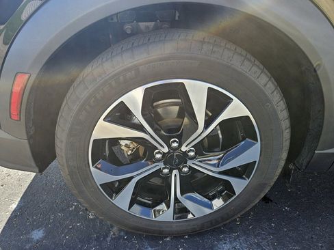 Used 2024 Ford Mustang Mach-E Select image 11