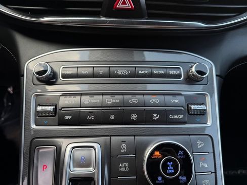 Used 2023 Hyundai Santa Fe Calligraphy AWD/4WD image 32