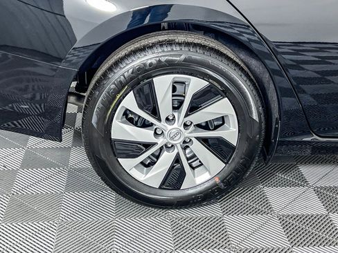 New 2025 Nissan Altima 2.5 S image 10