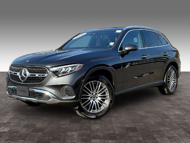 Used 2026 Mercedes-Benz GLC 300 4MATIC image 3