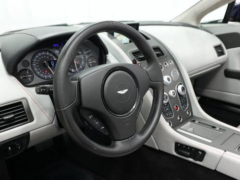 Used 2016 Aston Martin V8 Vantage GT RWD image 2