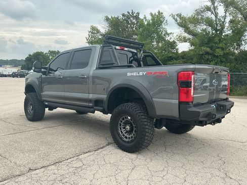 Used 2024 Ford F250 Lariat w/ Lariat Ultimate Package AWD/4WD image 3