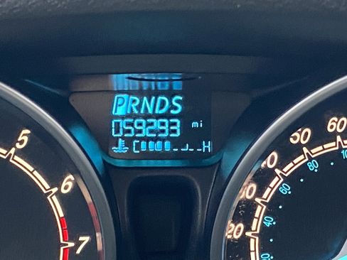 Used 2014 Ford Fiesta SE image 12