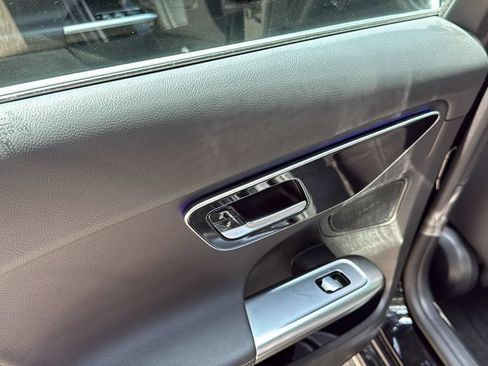 Certified 2025 Mercedes-Benz C 300 Sedan image 22