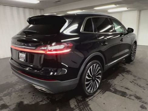 Used 2022 Lincoln Nautilus Black Label w/ Cargo Utility Package image 8