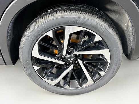 Used 2024 Mitsubishi Outlander SE AWD/4WD image 11