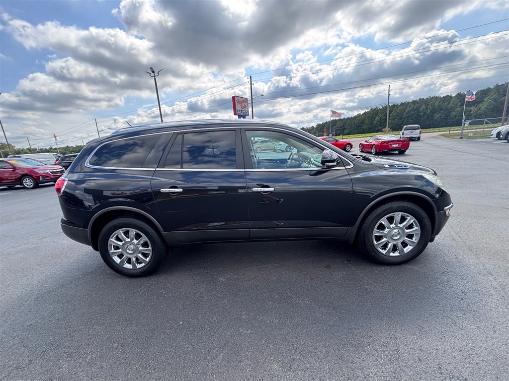 Used 2011 Buick Enclave CXL w/ Trailering Provision Package FWD image 8